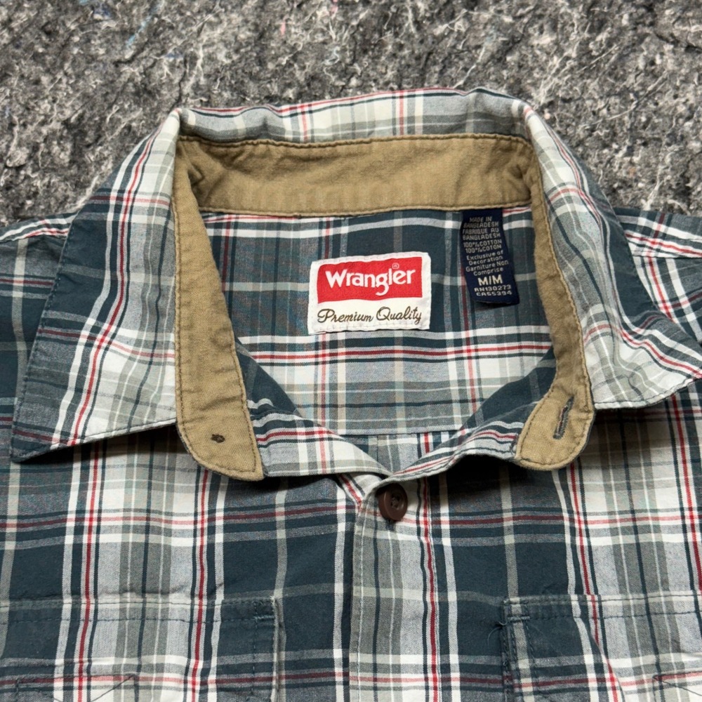 Wrangler Premium Quality Mens Plaid Button‎ Down Shirt Green White Red Size M - Picture 6 of 10